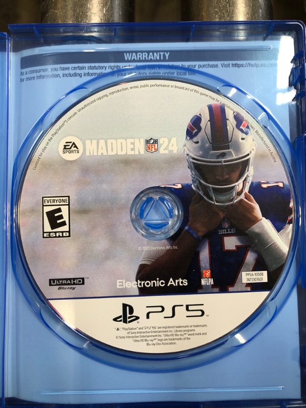 Photo 2 of Madden NFL 24 - PlayStation 5
