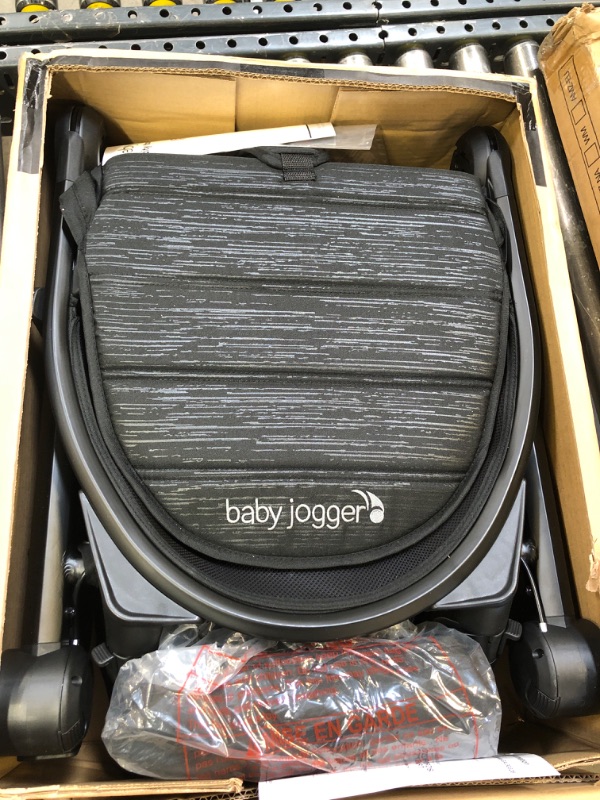 Photo 2 of Baby Jogger City Tour 2 Single Stroller - Jet