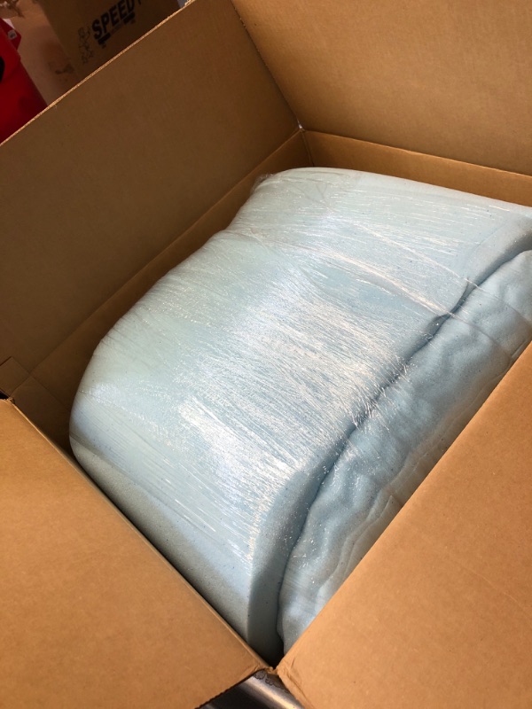 Photo 1 of mattress topper of unknown size