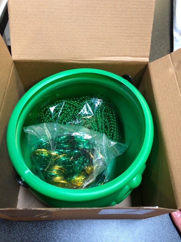 Photo 2 of 321 Pcs St Patrick's Day Cauldrons Set Including Plastic Cauldrons Coins Shamrock Confetti and Bead Necklace for St Patrick's Pot of Gold Party Decorations(Green)