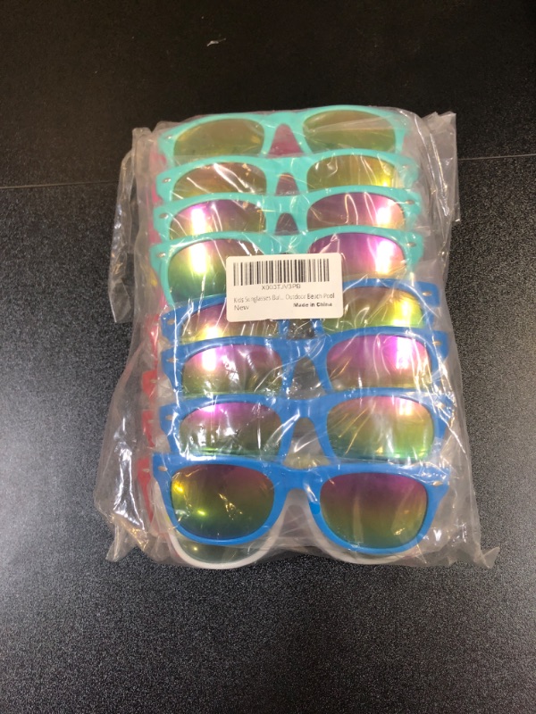 Photo 1 of kids sunglasses  24pcs  