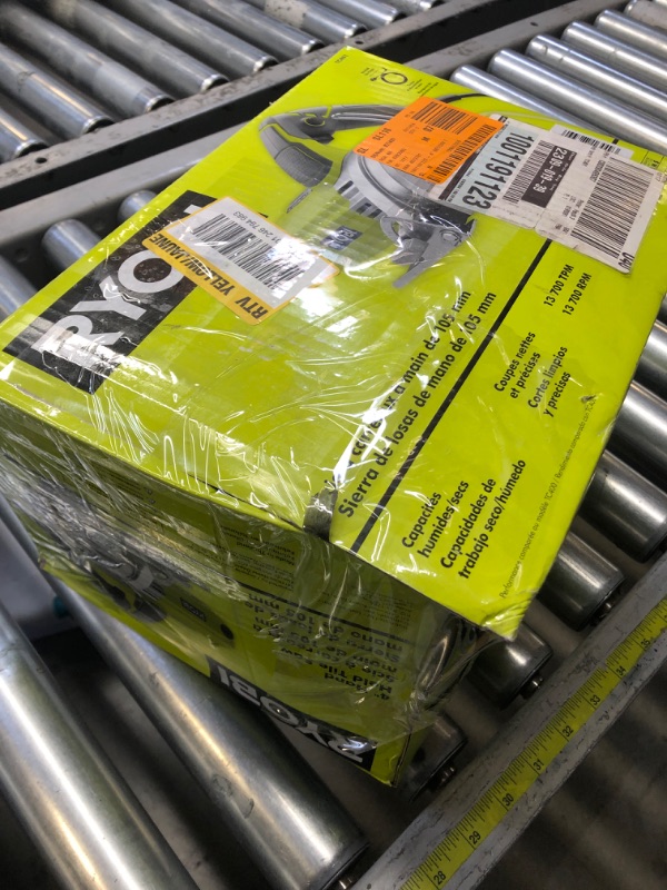 Photo 1 of 4" Hand-Held AC Tile Saw