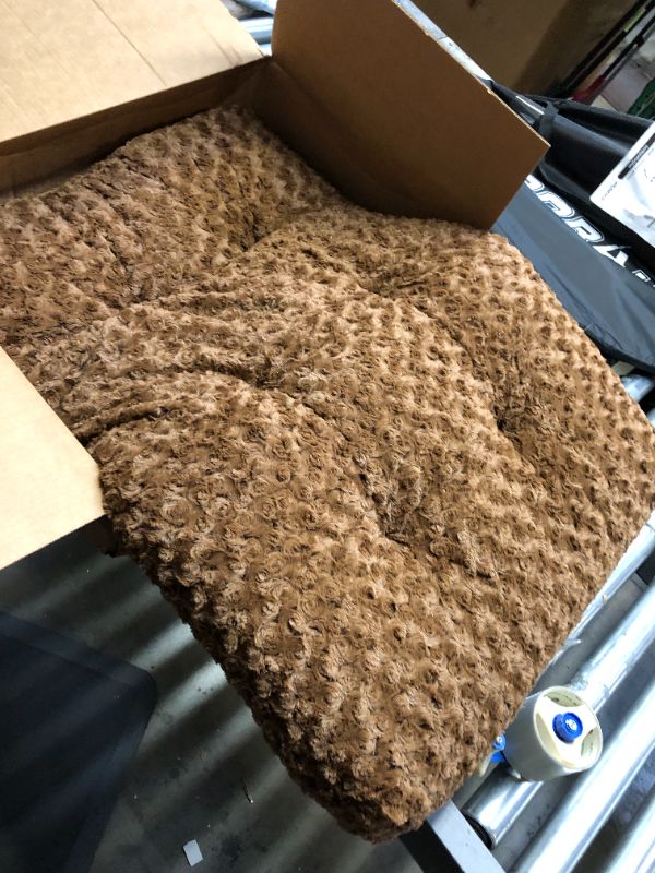 Photo 1 of 35 INCH DOG BED BROWN