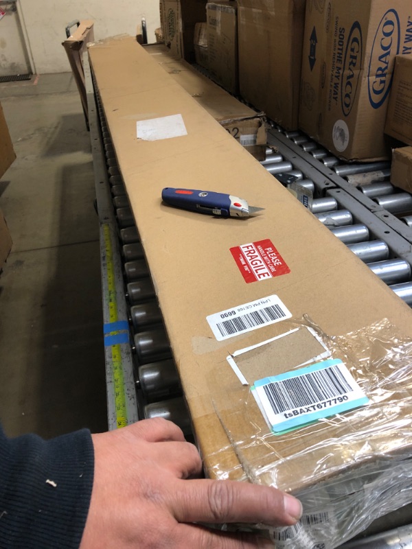 Photo 1 of Singteam 10Pack 8Ft LED Shop Light Fixture, 100W Integrated LED Tube Light,15500LM, 6500K, Clear Cover,6 Rows V Shape 270 Degree T8 LED Lighting for Garage Warehouse Workshop Basement 8FT 6500K 10Pack