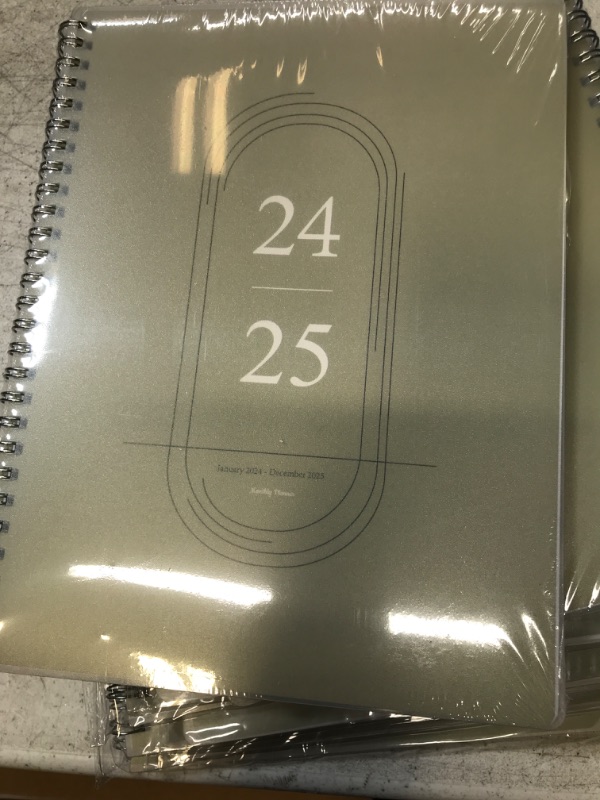 Photo 2 of Monthly Planner 2024-2025, Calendar 24 Months Planner with Flexible PVC Cover for Home,School and Office Work, 7" x 9", Jan 2024 - Dec 2025-Green Green-B5(2024-2025)
