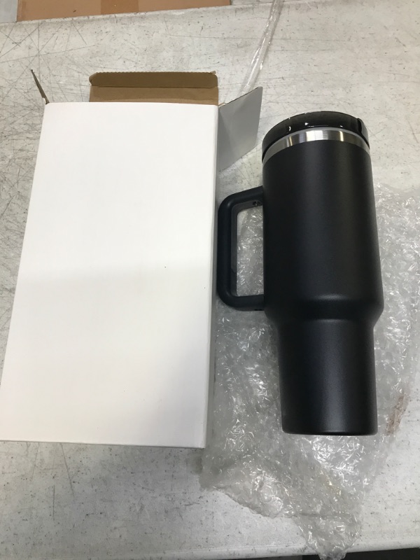 Photo 1 of 40 oz Tumbler With Handle and Straw Lid,Quencher H2.0 Vacuum Stainless Steel Insulated Tumblers,Insulated Cup,Travel Mug Iced Coffee Cup,Heat,Travel Mug for Hot and Cold Beverages Black