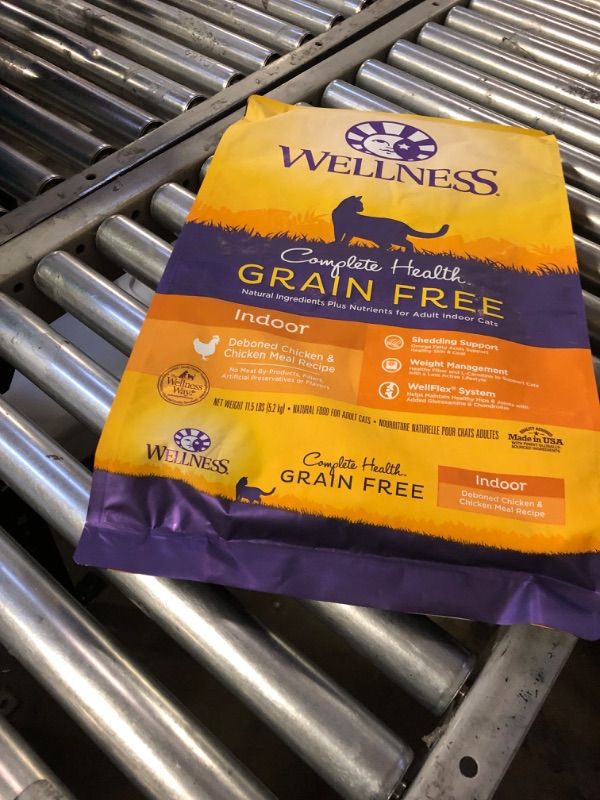 Photo 3 of Wellness Natural Pet Food Complete Health Grain-Free Indoor Deboned Chicken Recipe Dry Cat Food, 11.5 Pound Bag Chicken - Indoor 11.5 Pound (Pack of 1)