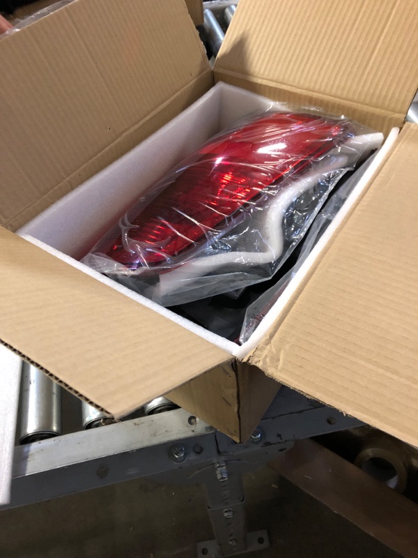 Photo 1 of DRFG Tail Light Compatible for 2009-2018 Dodge Ram 1500 2500 3500 with OEM Halogen bulbs, A Pair Passenger & Driver Side Tail Light Assembly. Only Fit Stock Non-LED Tail Light Model OEM Driver & Passenger Sides