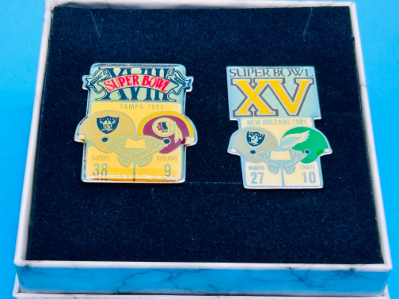 Photo 2 of 662614… 2 vintage Super Bowl pins in gift box 