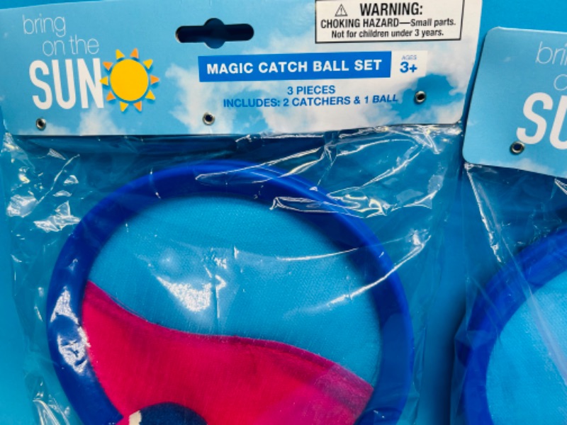 Photo 2 of 662679… 3 magic catch ball sets