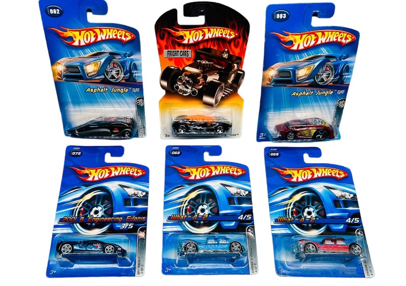 Photo 1 of 662764…  6 hot wheels die cast cars 