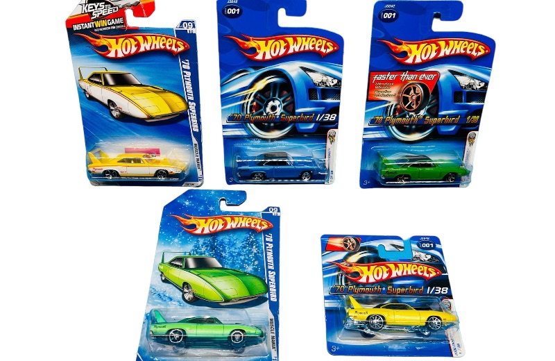 Photo 1 of 662765…  6 hot wheels die cast Superbird cars 