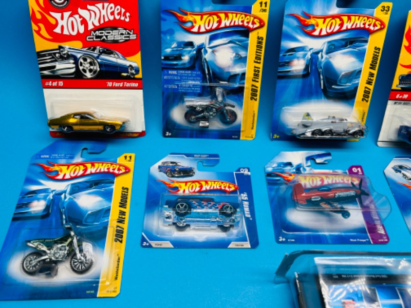 Photo 3 of 662773…damaged packages- hot wheels die cast cars 