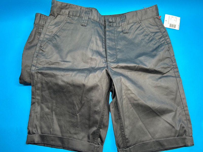 Photo 2 of 662775…2 pairs of men’s shorts size 32 and 34