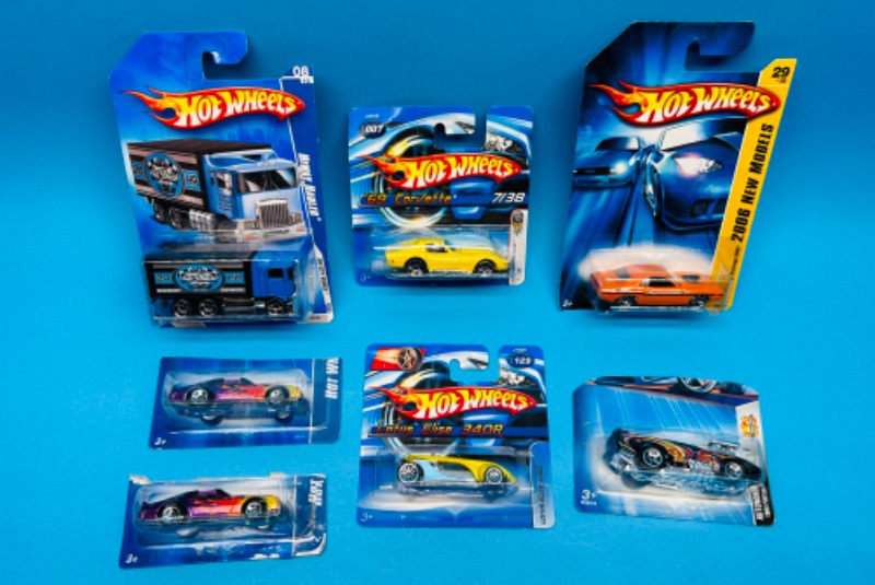 Photo 1 of 662777…damaged packages- hot wheels die cast cars 