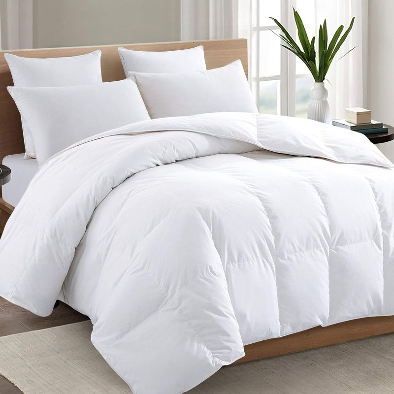 Photo 1 of TEXARTIST Premium 2100 Series King Comforter All Season Breathable Cooling White Comforter Soft 4D Spiral Fiber Quilted Down Alternative Duvet with Corner Tabs Luxury Hotel Style (90"x102")
