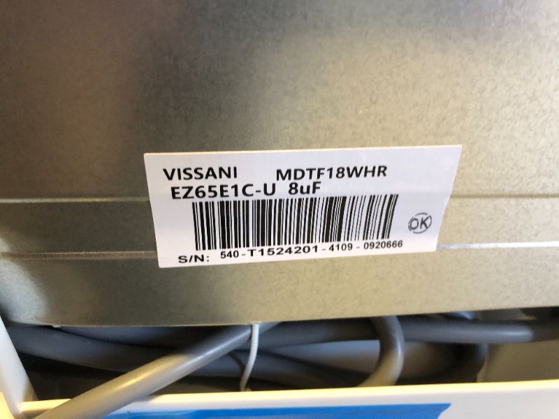 Photo 8 of Vissani
18 cu. ft. Top Freezer Refrigerator DOE in White