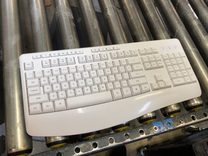 Photo 1 of wireless keyboard white 
