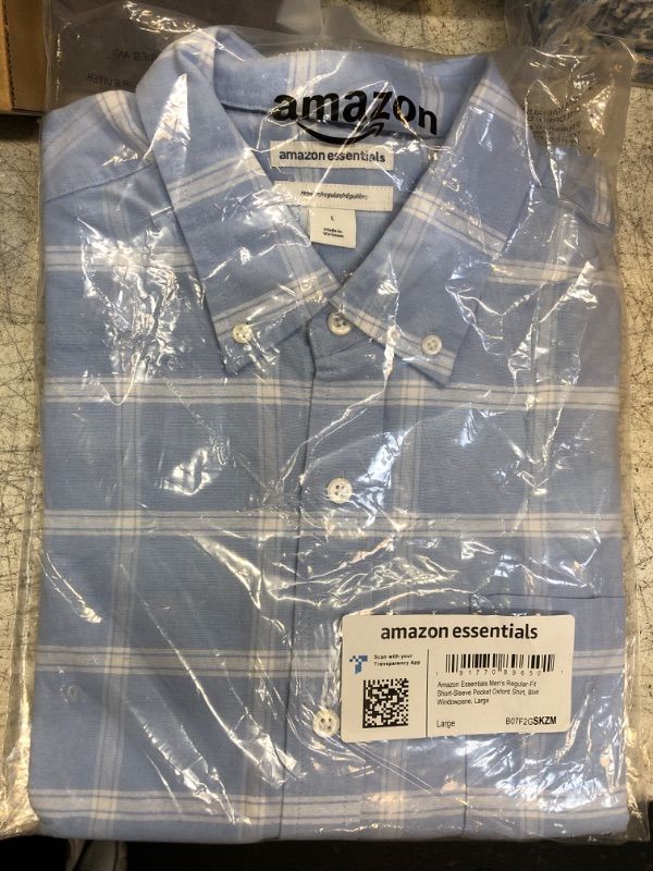 Photo 1 of Amazon Essentials Men's Regular-Fit Short-Sleeve Pocket Oxford Shirt Large Blue, Windowpane