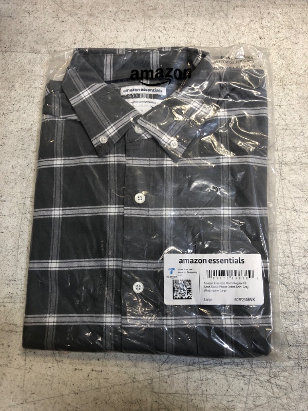 Photo 2 of Amazon Essentials Men's Regular-Fit Short-Sleeve Pocket Oxford Shirt Large Grey Windowpane