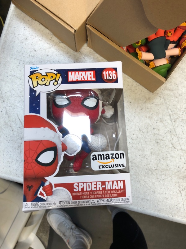 Photo 2 of Funko Pop! Marvel: Beyond Amazing - Spider-Man in Hat, Amazon Exclusive