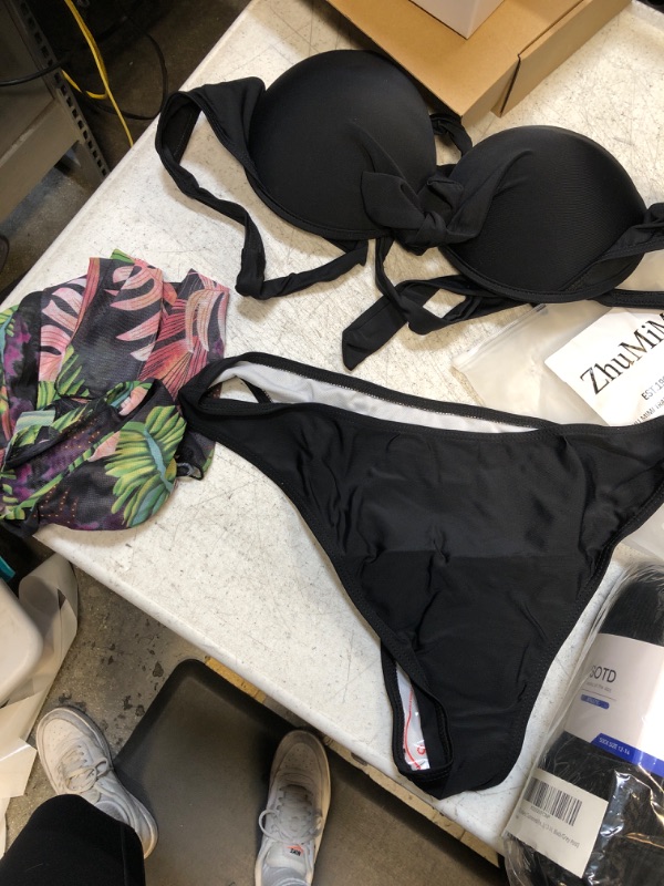 Photo 1 of 3 piece bathing suit set size xl