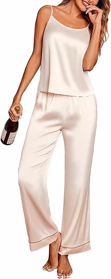 Photo 1 of Ekouaer Women Satin Pajamas Silk Sleeveless Pjs Set Soft Camisole Tops and Pants with Pockets S-XXL
xl