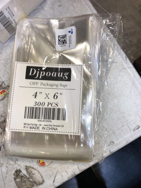 Photo 1 of 300 Clear Self Sealing Cellophane Bags - 4x6 -Cookie Bags Resealable Cellophane Bag for Packaging Clear Gift Bags for Gift Giving Cello Bags Self Adhesive for Party Favors Bakery Dessert Cookies Wrappers