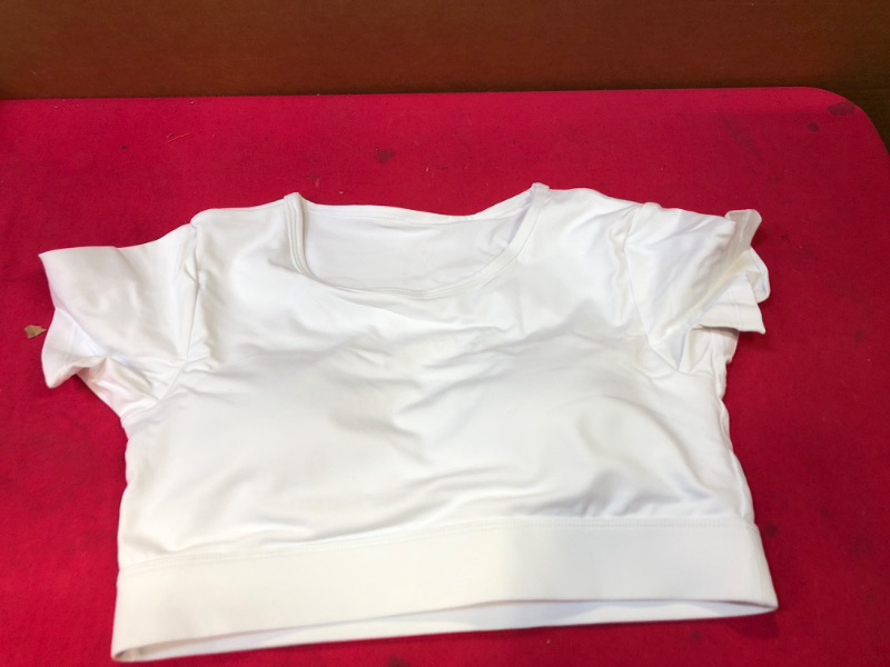 Photo 1 of  WHITE TOP SIZE XS 