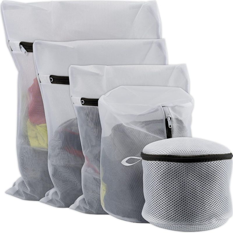 Photo 1 of 5 Pcs Mesh Laundry Bags for Delicates Clothing Washing Bag for Laundry Travel Storage Organize Bag Mesh Wash Bag with Zipper for Blouse Underwear Hosiery (Large, Medium, Small, Cylinder, Bra Wash Bag)
