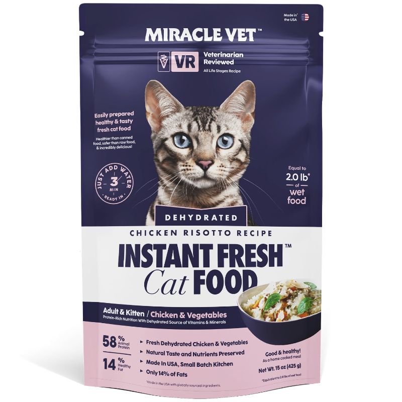 Photo 1 of Miracle Vet Instant Fresh Dehydrated Wet Food and Topper for Cats - Chicken and Vegetable Risotto
