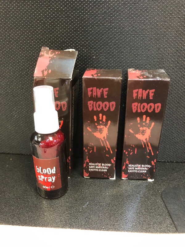 Photo 1 of Fake Blood Washable,Fake Blood Makeup,Fake Blood For Clothes,Halloween Liquid Fake Blood Spray,Blood Splatter For Zombie Monster Vampire Clown Costume Cosplay Makeup     3 BOTTLES 