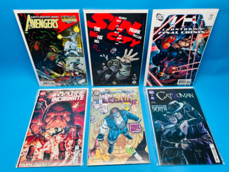 Photo 1 of 685773…6  comics in plastic sleeves 