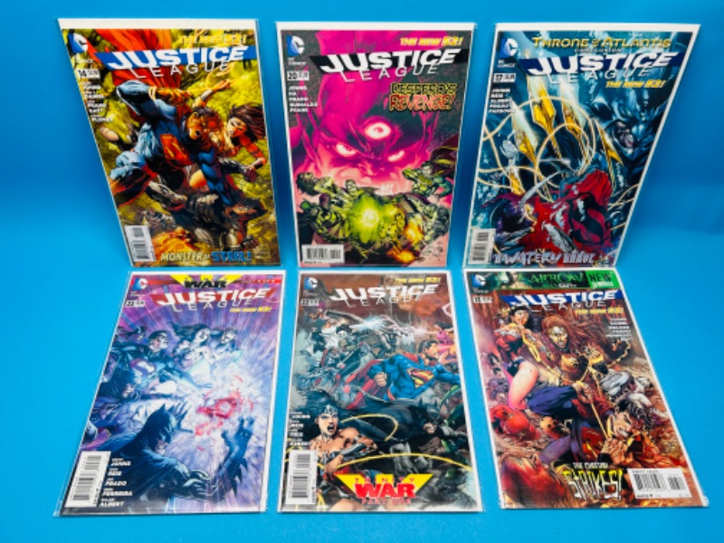 Photo 1 of 685780…6 justice league  comics in plastic sleeves 