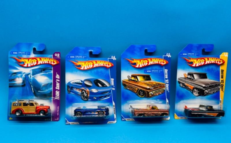 Photo 2 of 685910… 6 hot wheels die cast  cars with surfboards 