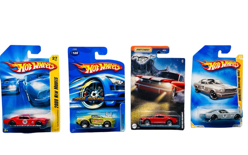 Photo 1 of 685922… 4 hot wheels die cast ford mustang cars