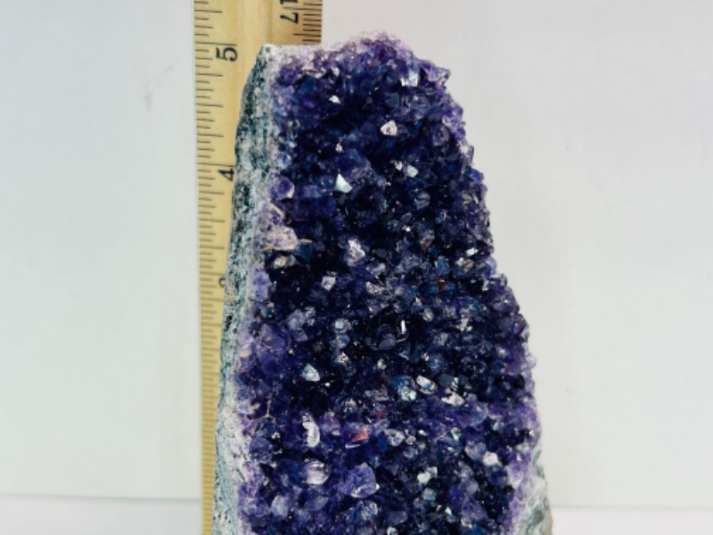 Photo 3 of 685927…5.5 “ amethyst crystal geode 