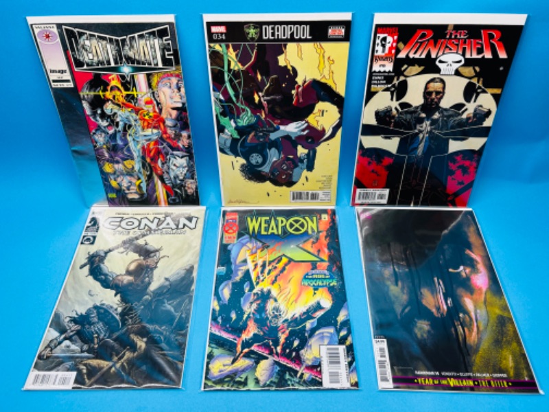 Photo 1 of 686045…6  comics in plastic sleeves 