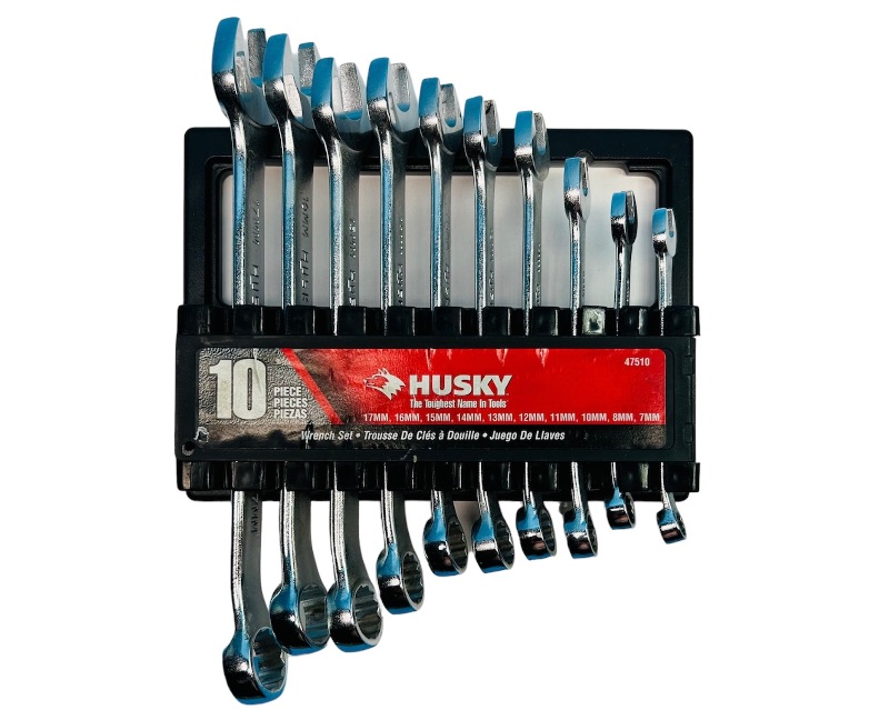 Photo 1 of 686066…10 piece Husky wrench set