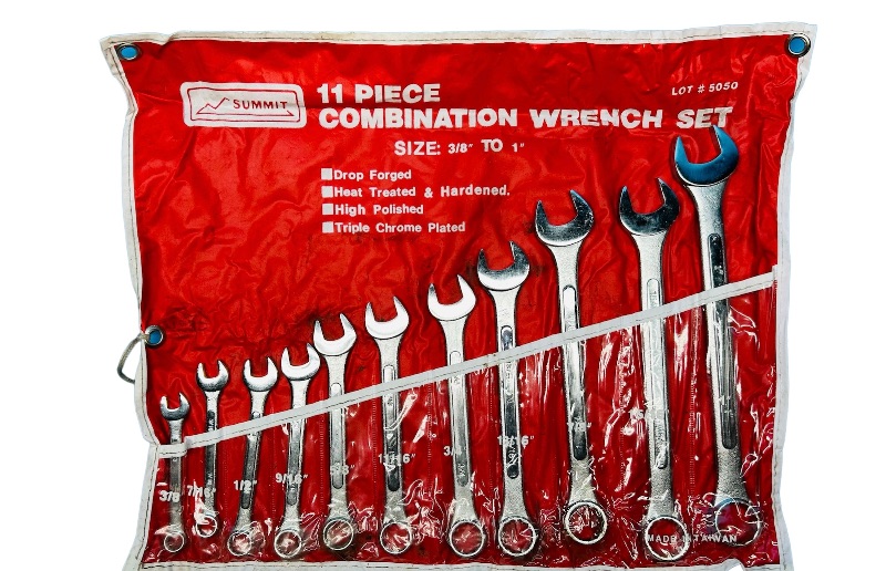 Photo 1 of 686073…vintage summit 11 piece combination wrench set in roll up pouch 