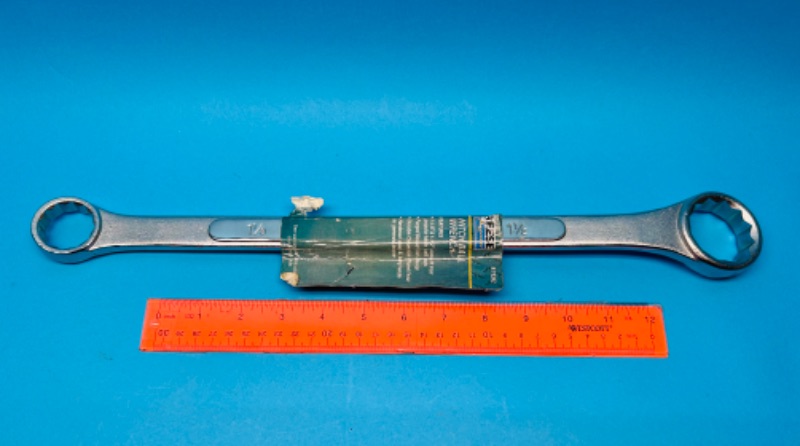 Photo 1 of 686079…1-1/8” and 1-1/2” hitch ball wrench