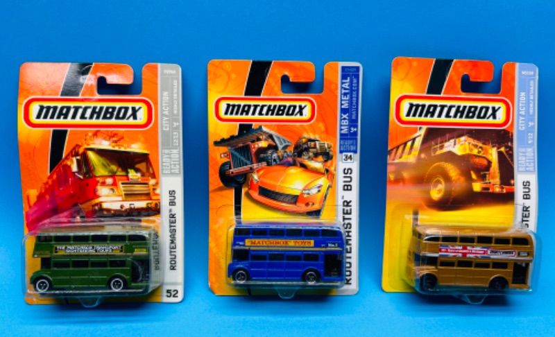 Photo 1 of 686102…3 matchbox die cast buses 