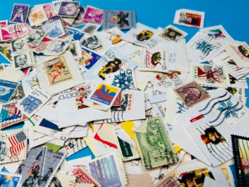 Photo 6 of 686144…hundreds of used stamps 