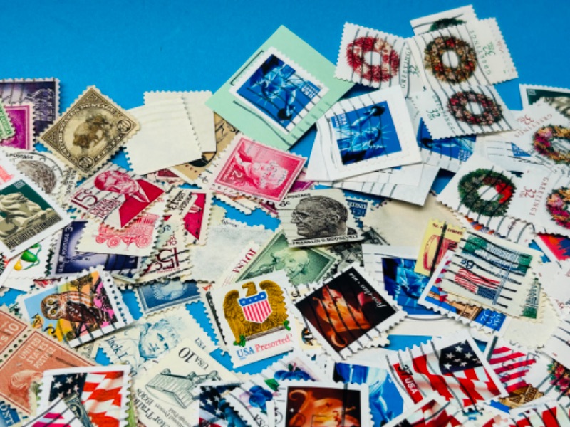 Photo 11 of 686145…hundreds of used stamps 