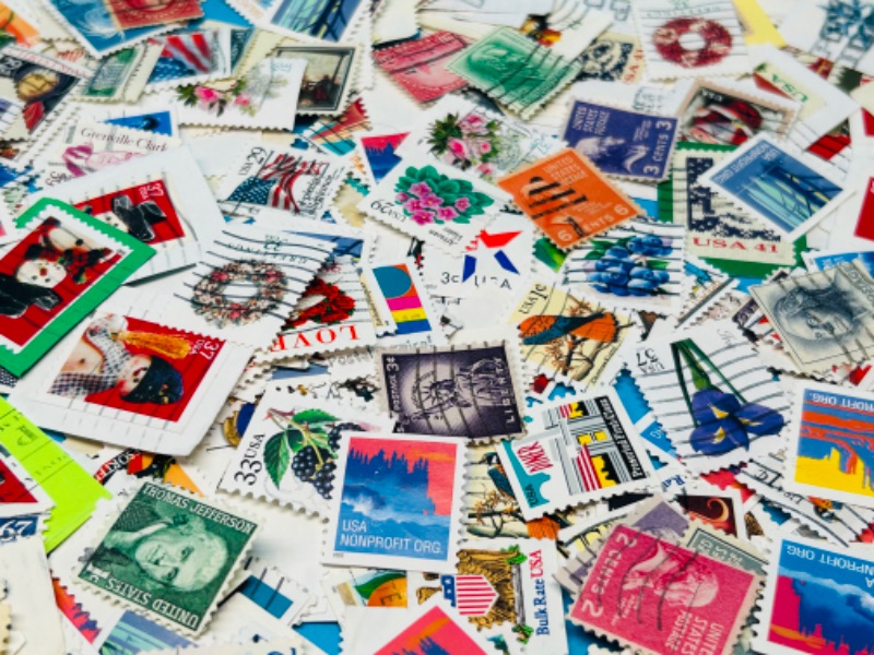 Photo 3 of 686146… hundreds of used stamps 