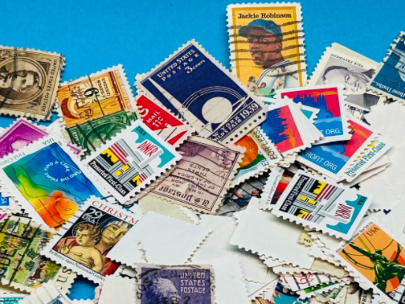 Photo 5 of 686146… hundreds of used stamps 