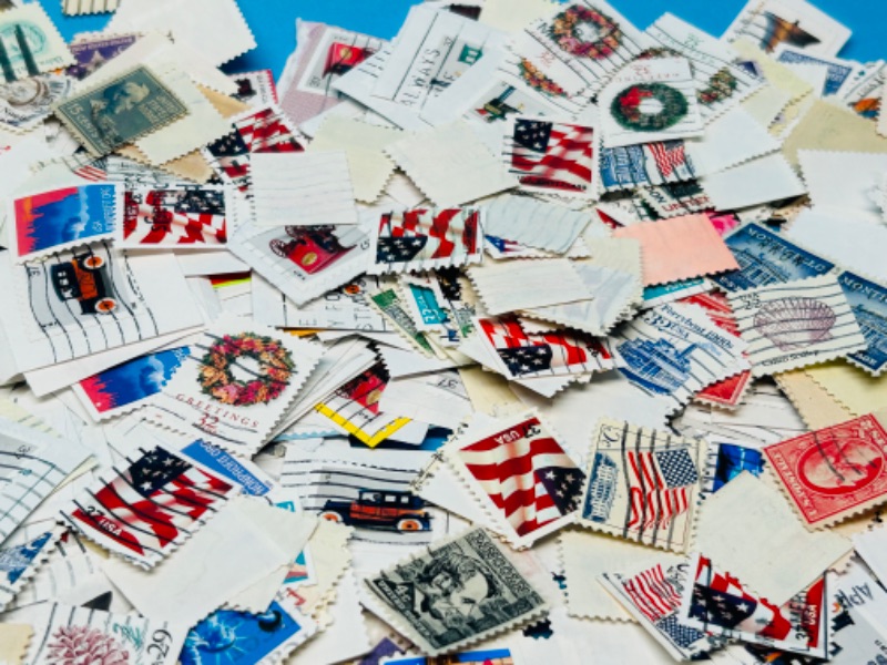 Photo 4 of 686148… hundreds of used stamps 