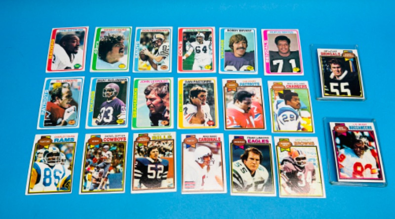 Photo 1 of 686155…  20 vintage 1978 and 1979 football cards  in 2 thick toploaders -some may show wear due to age