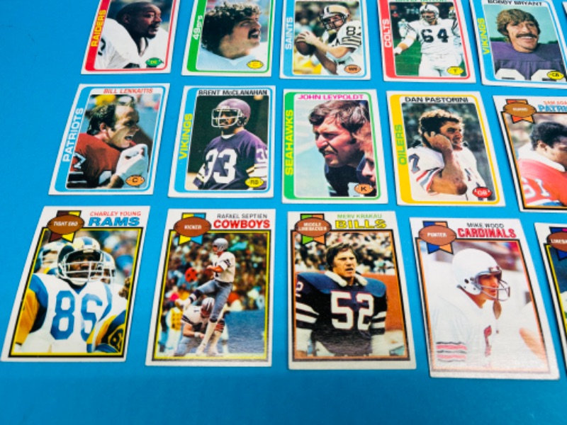 Photo 2 of 686155…  20 vintage 1978 and 1979 football cards  in 2 thick toploaders -some may show wear due to age