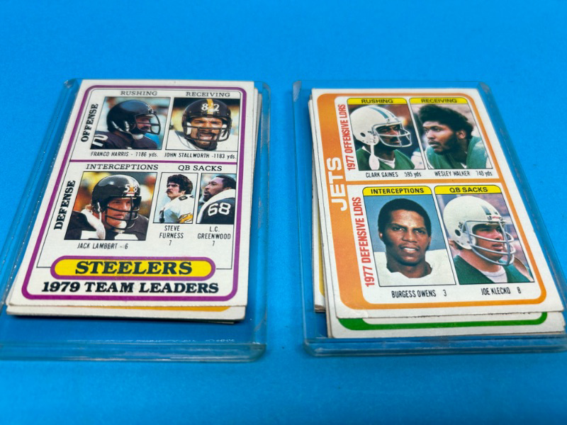 Photo 2 of 686164…vintage 1978-81 team leaders football cards in 2 thick top loaders 